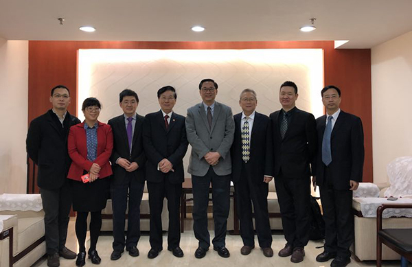 四川大学陈扬熙教授,北京大学曾祥龙教授,南京医科大学王林教授,复旦