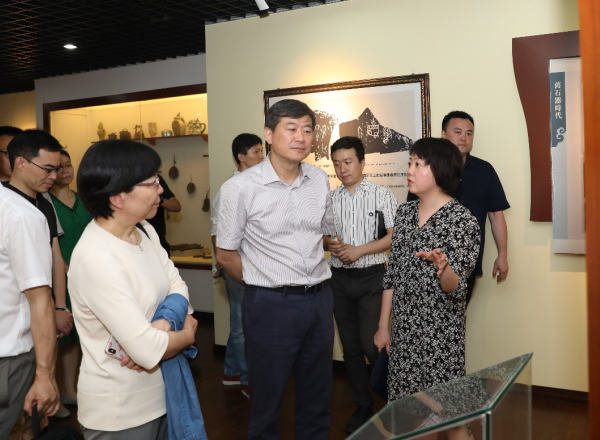 部分文章来源于网络,如有侵权,请联系删除  编辑:  陆美凤