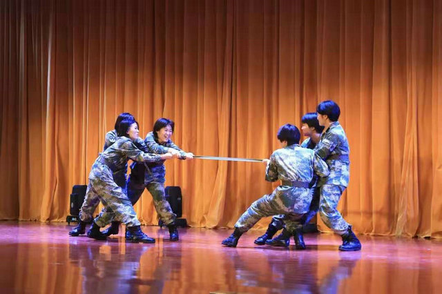 镇江市口腔医院赴73056部队开展慰问巡诊活动