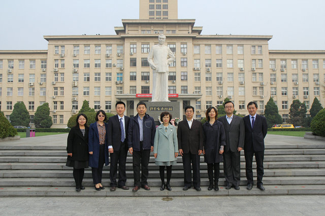 南开大学医学院建院30周年暨口腔医学系成立10周年纪念大会隆重召开